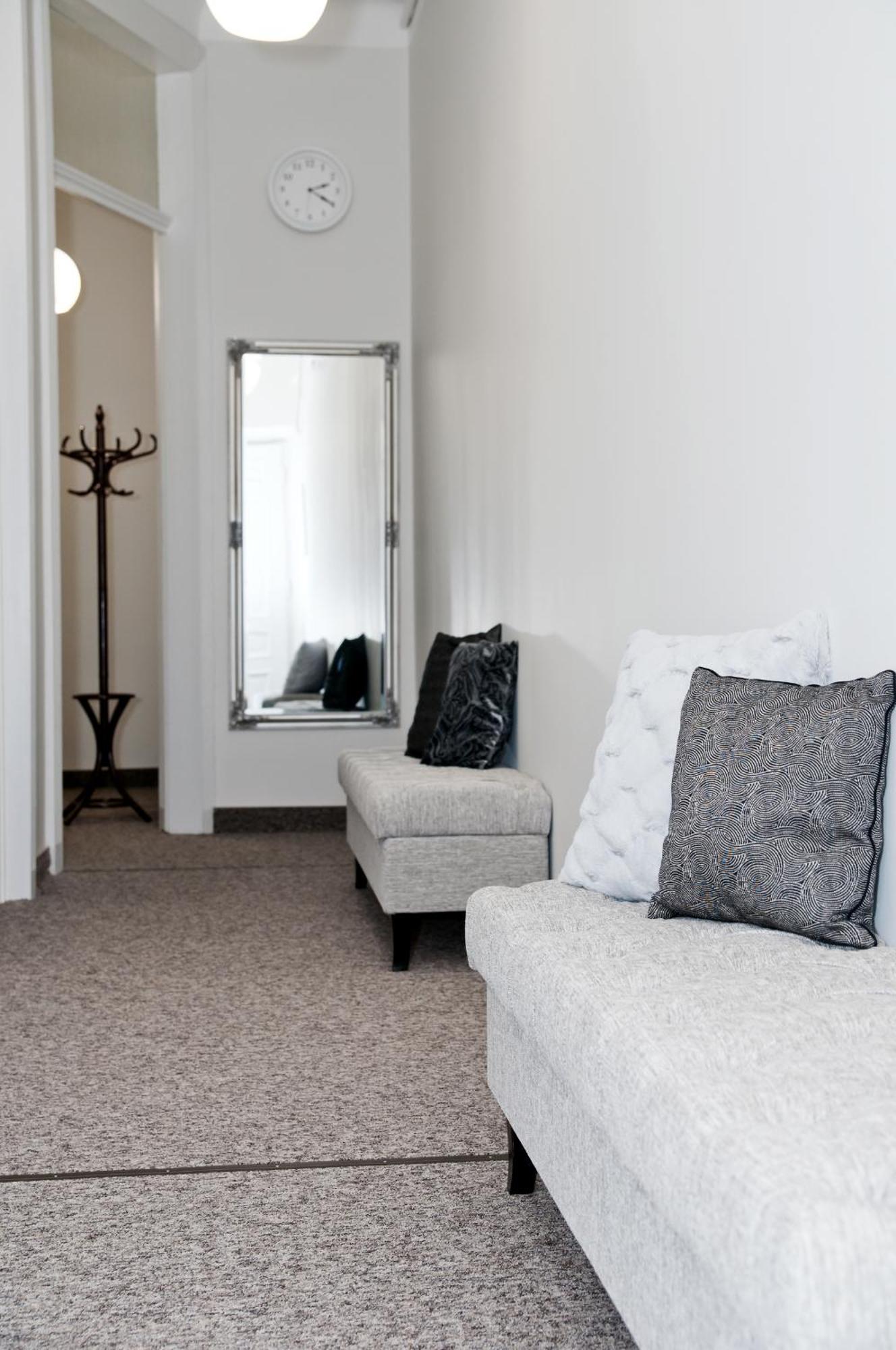 Rodmos Hostel Люблин Екстериор снимка